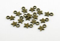 20 kleine Sterne Anhänger in antik Bronze