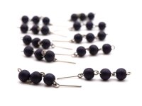Verbinder mit drei Perlen aus Holz in blauschwarz und Ösenstift in platinfarben 10 Stück
