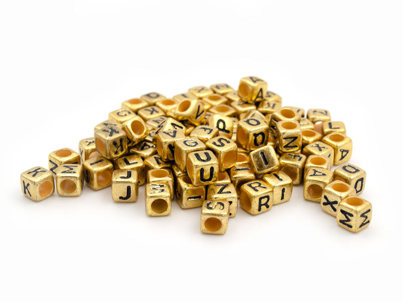 würfelförmige Buchstabenperlen aus Acryl in goldfarben 100 Stück