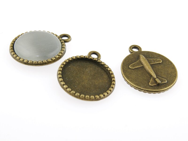 6 Fassungen in antik Bronze für 18 mm Cabochons