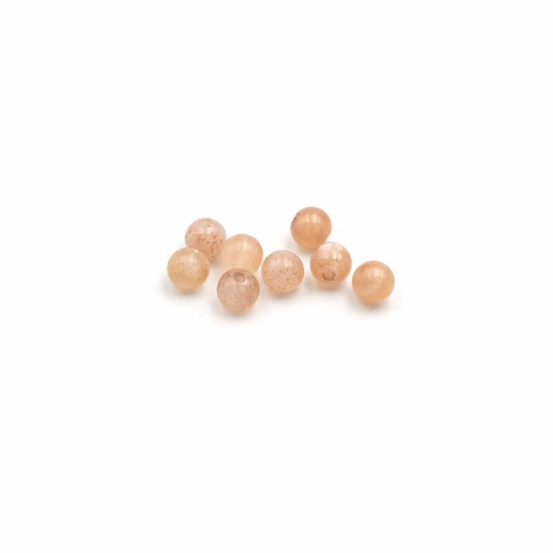 Perlen aus Mondstein milchig 4mm 8 Stück