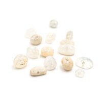 Nuggets als Perlen aus Mondstein 14 bis 18 Stück 5 Gramm