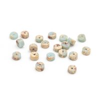 Perlen aus Jaspis in hellblau mit brauner Musterung 6mm...