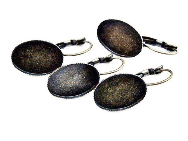 6 Brisuren in antik Bronze für Cabochons 18 x 13 mm