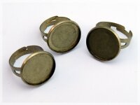 4 Ring Rohlinge in antik Bronze für 18 mm Cabochon