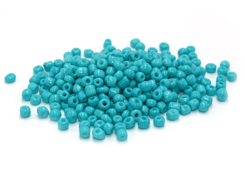 300 Rocailles Perlen in hellblau, 4 mm